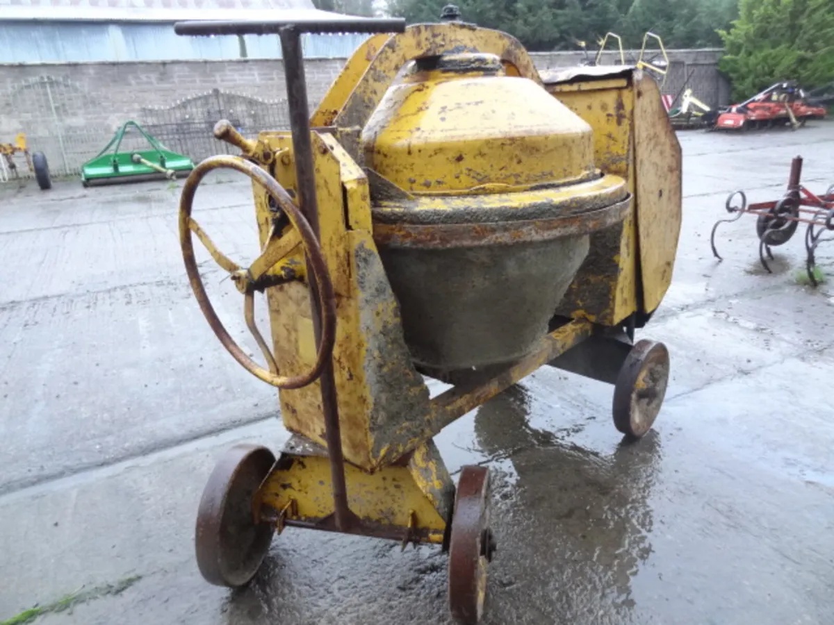 Diesel Cement Mixer - Image 4