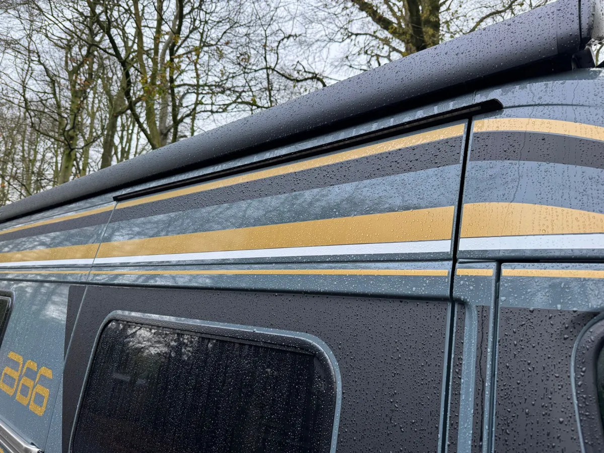 Burstner B66 644 C - Automatic - Image 4