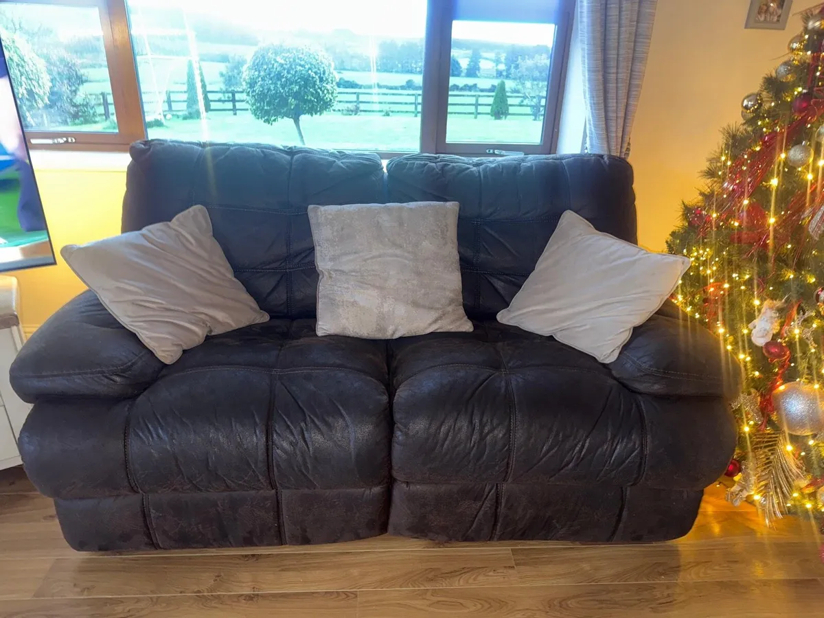 Recliner Sofa - Image 2