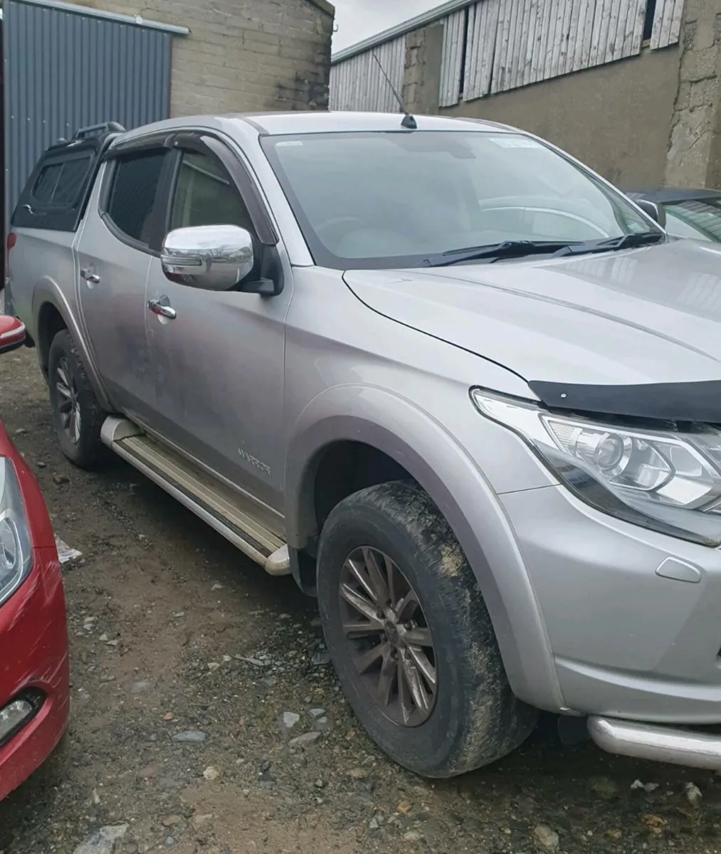 Mitsubishi L200 - Image 1