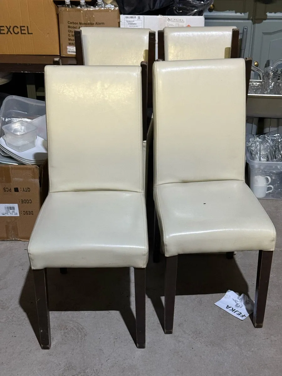 Restaurant chairs - Image 1