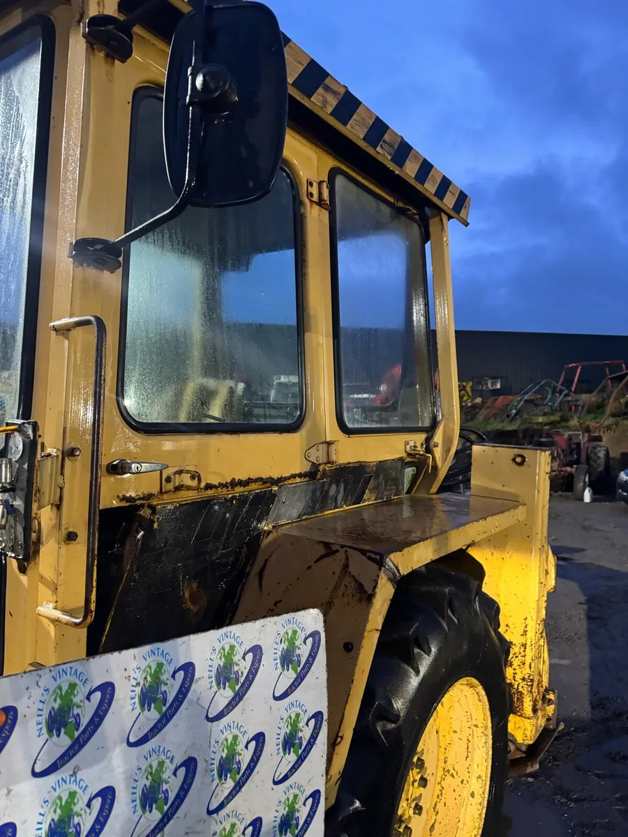 Massey Ferguson 50D & Buckets - Image 4