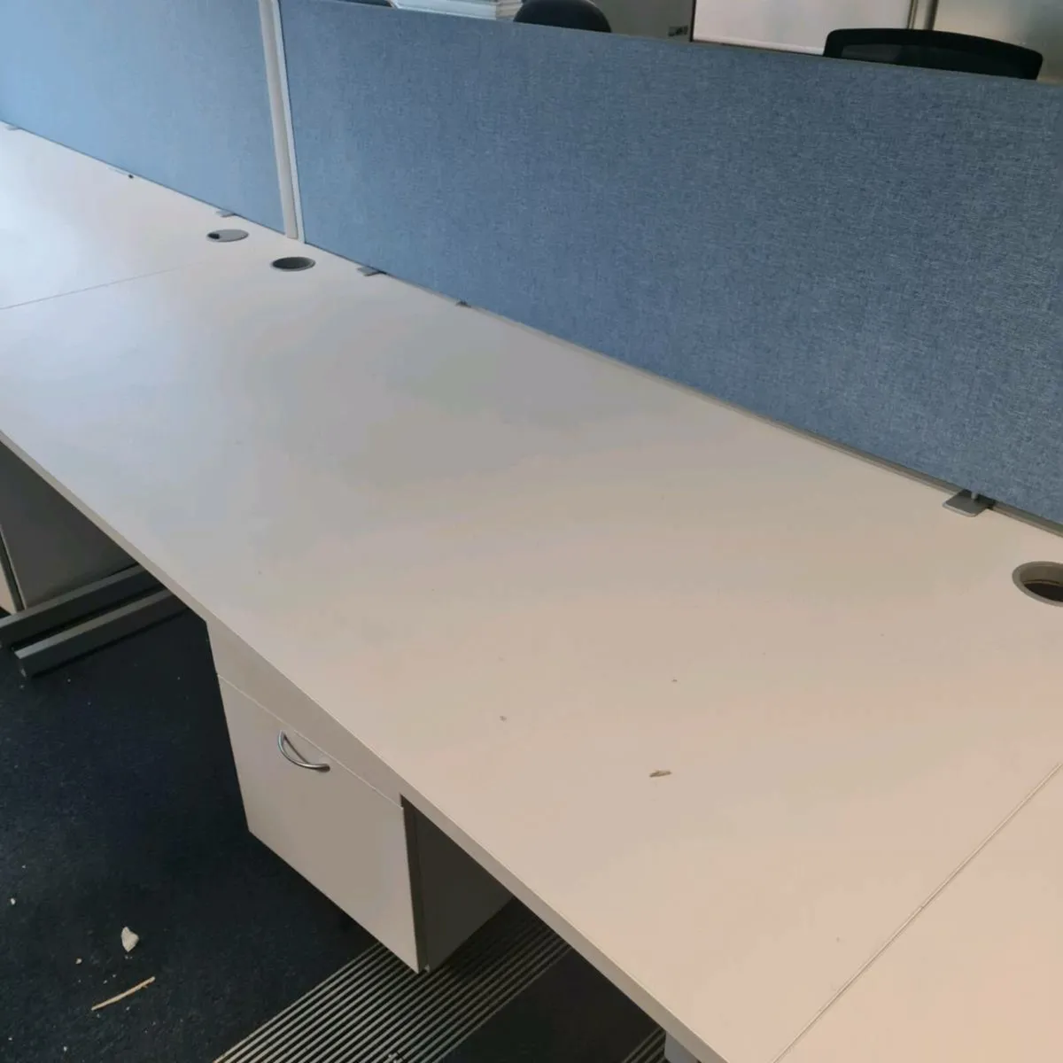 White office furniture - Image 3