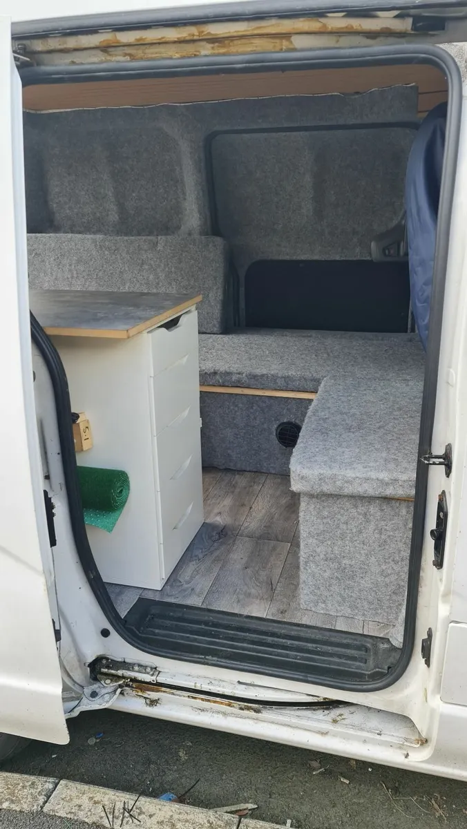 2 Berth Campervan - Image 4