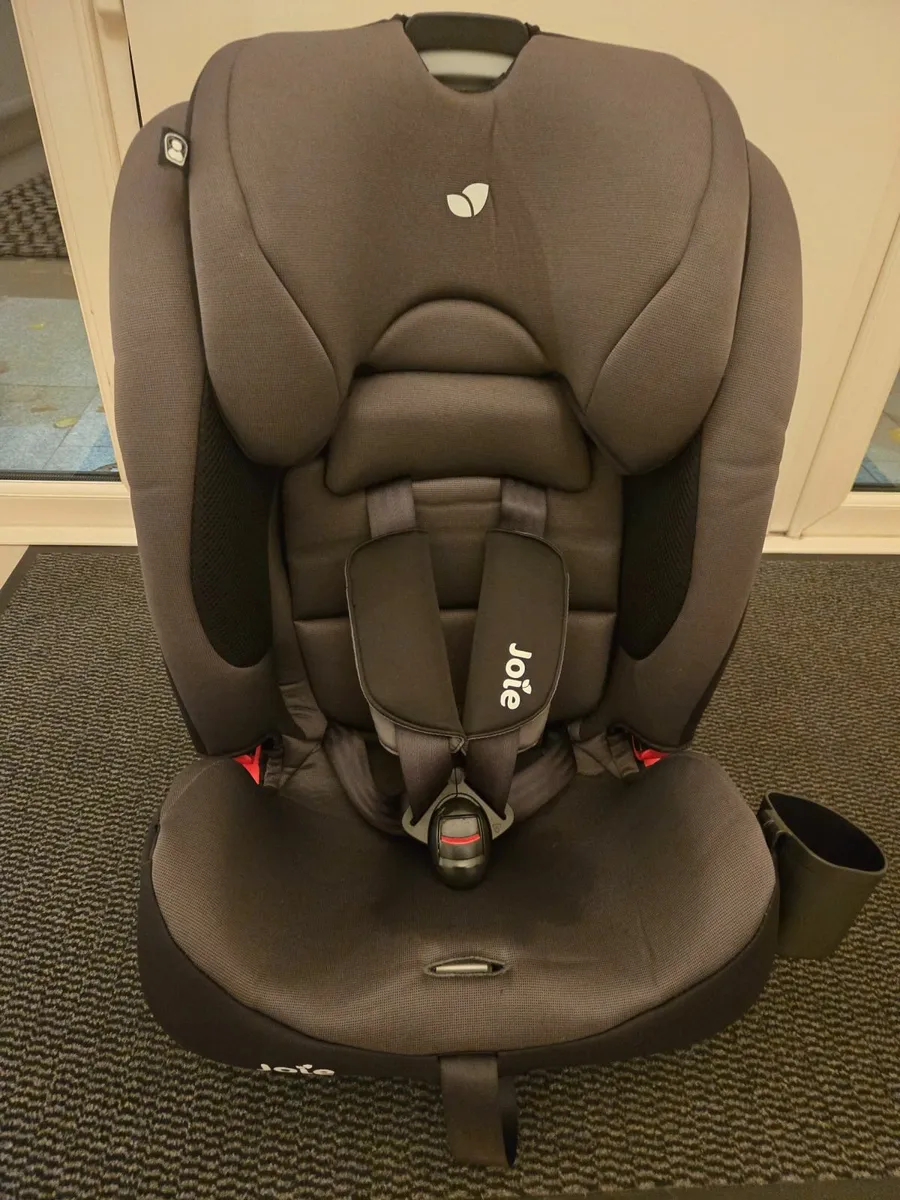 Joie Car Seat - Image 1