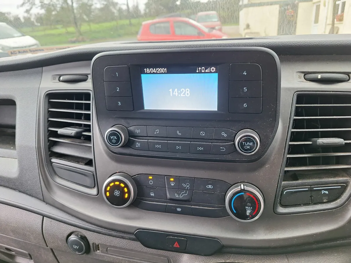 Ford Transit 2018 - Image 2