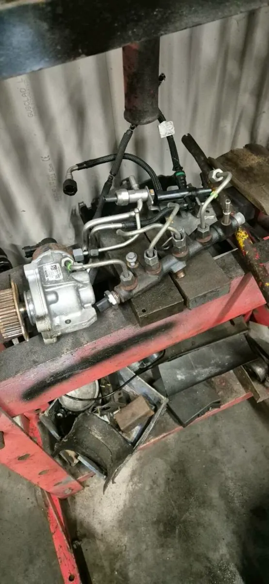 Parts vw psa 1.5tdci high pressure pump - Image 3