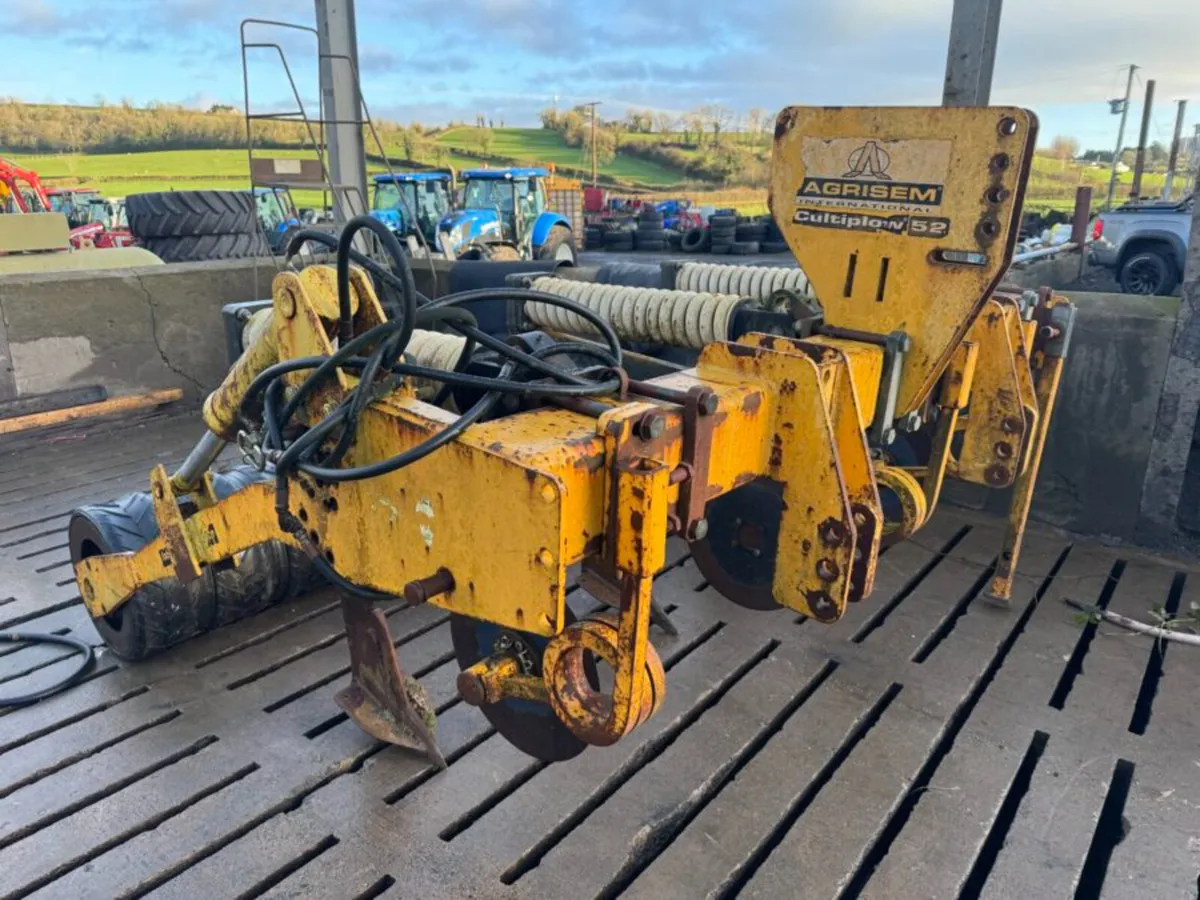 Agrisem Cultiplow 52 – 3 Leg Sub Soiler - Image 4
