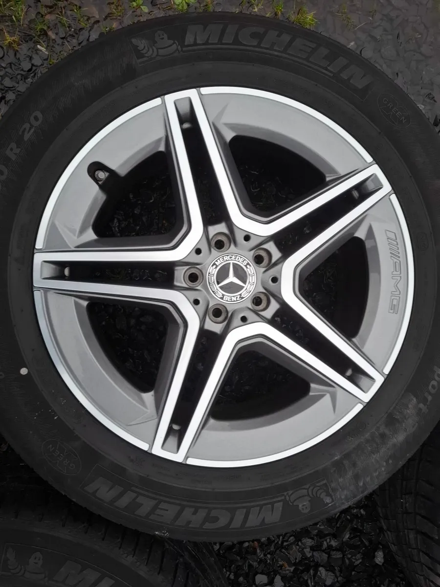 20" Genuine Mercedes GLE Amg Alloys with tyres - Image 4