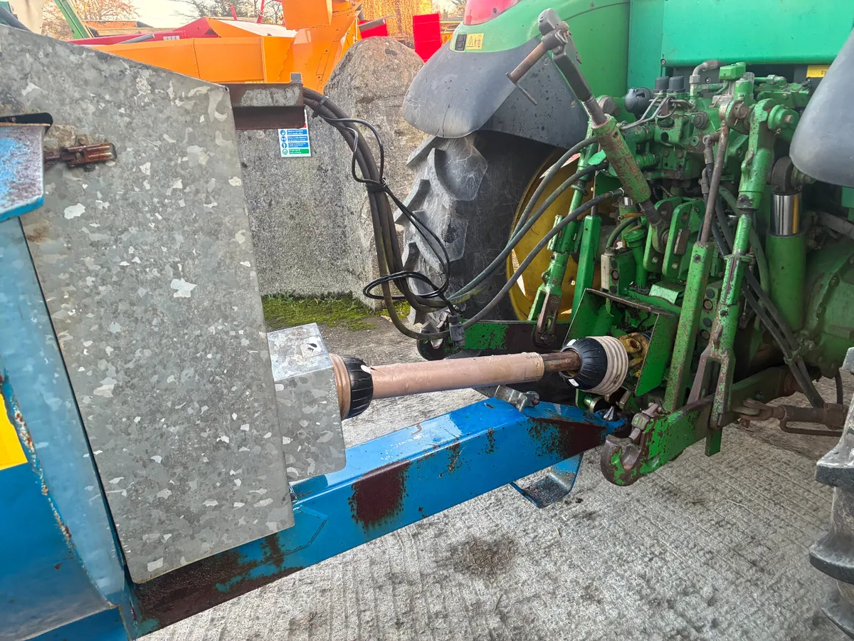 Fleming MS700 Spreader - Image 4