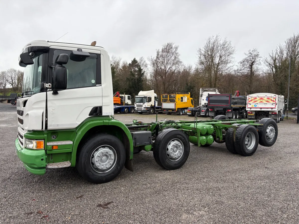2014 Scania P410 8x2 Chassis cab - Image 4
