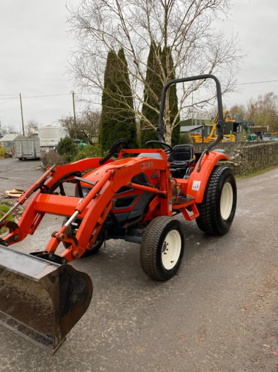 Kioti compact tractor for sale - Image 4