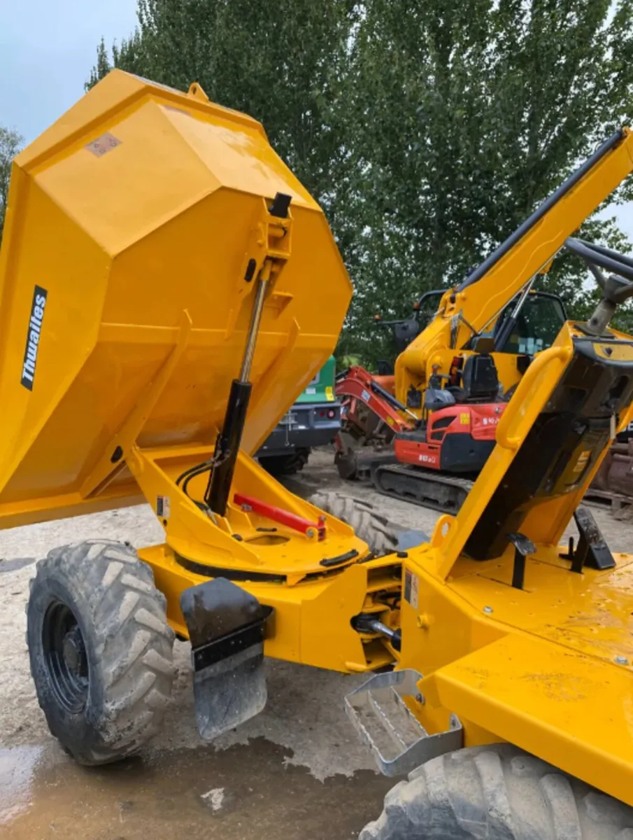 Thwaites 3 Ton Swivel Dumper For Sale - Image 4