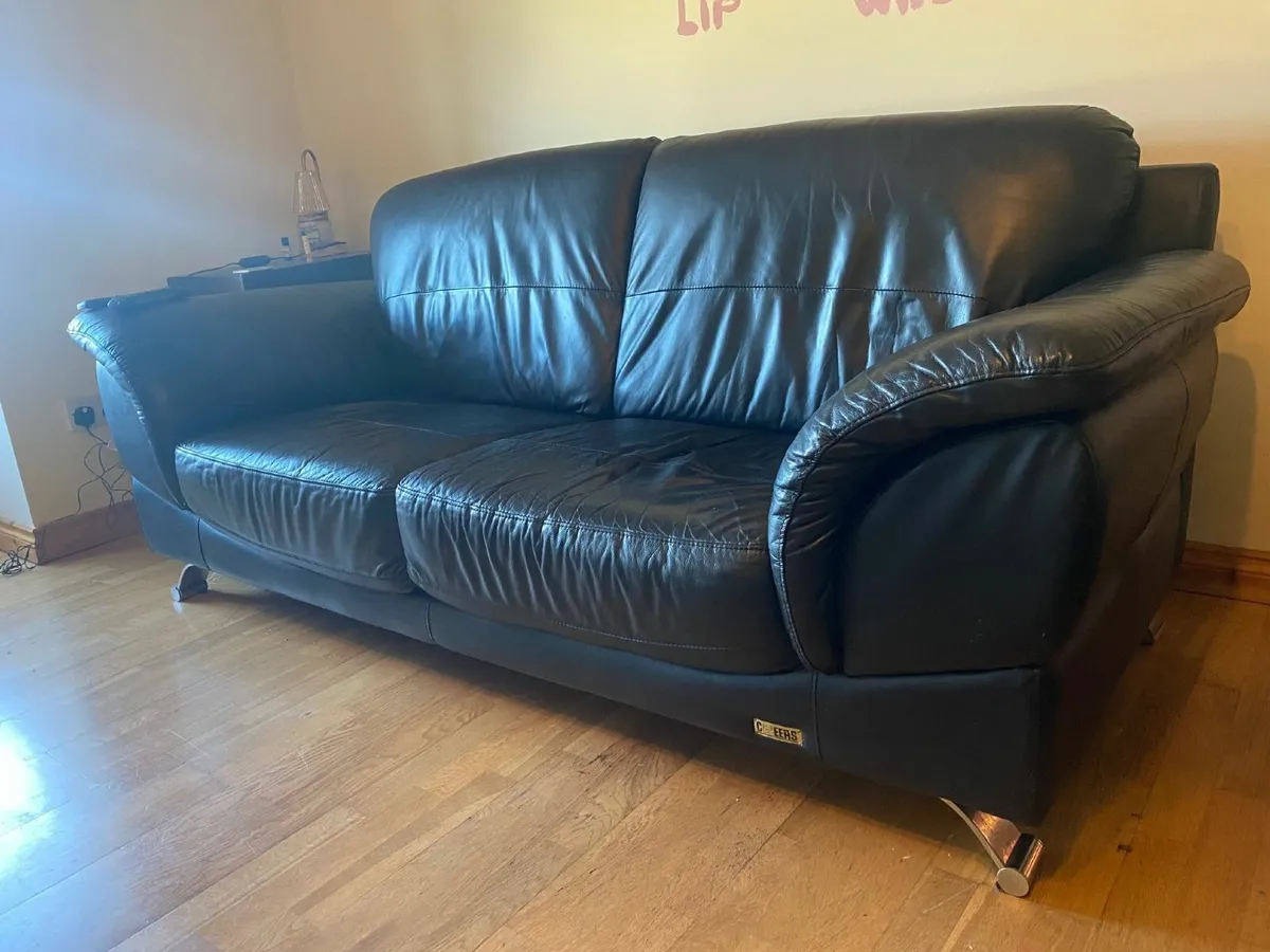 Free collection only  Leather couch broken spring - Image 1