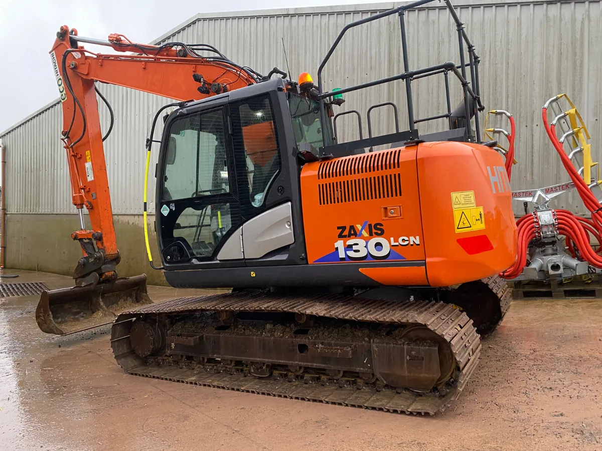 2019 HITACHI ZX130 LCN-6 - Image 4