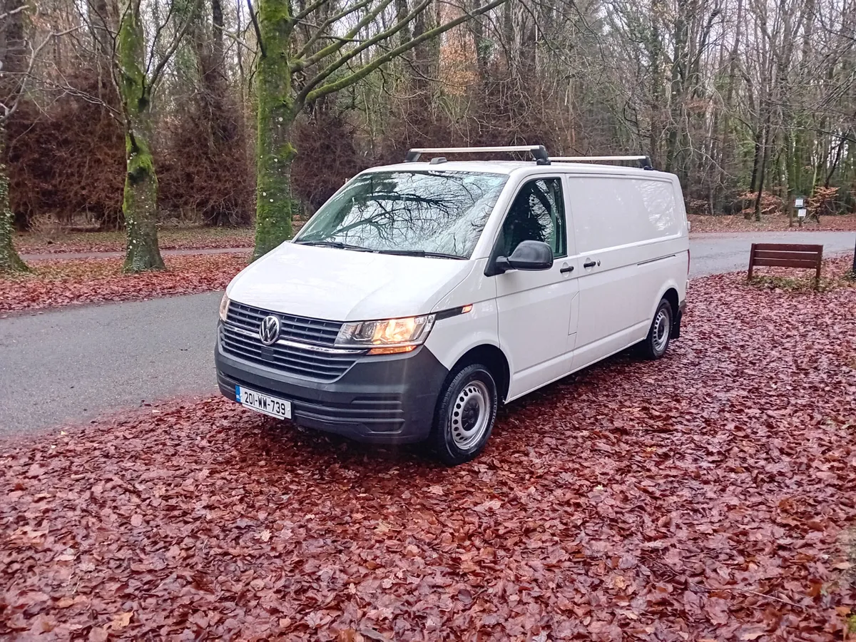 201 VW TRANSPORTER  2.0 TDI LWB 1 OWNER - Image 1