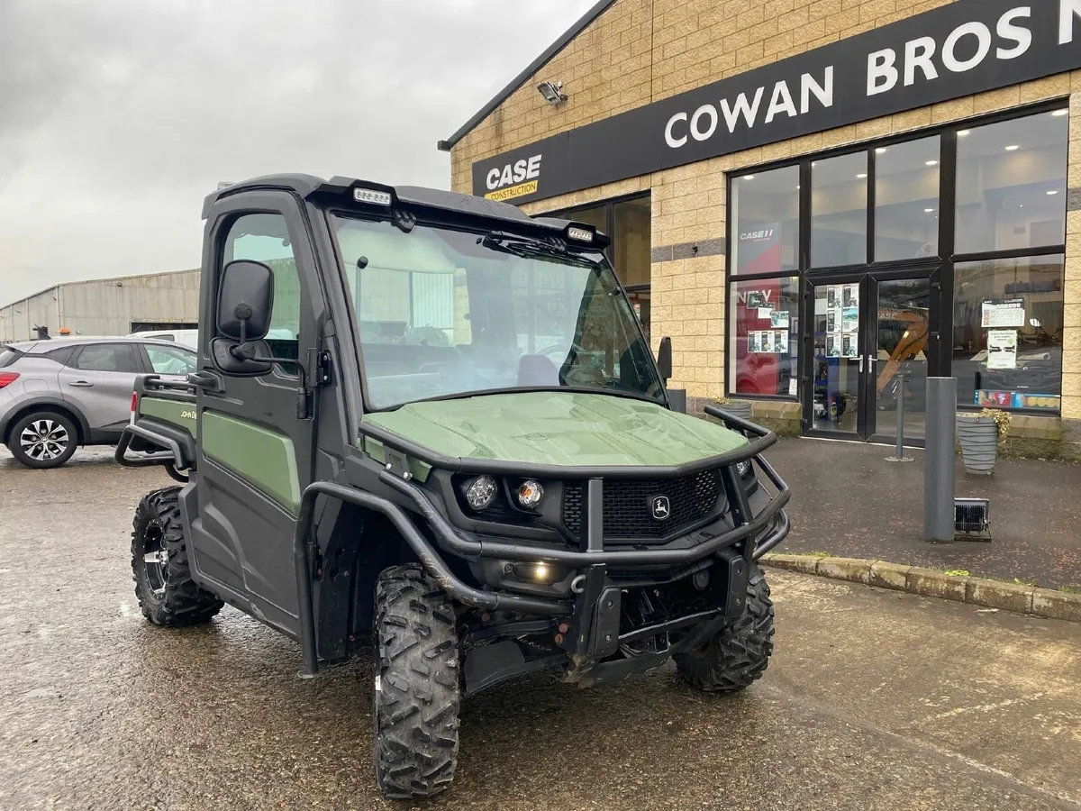 2022 John Deere Gator 865M - Image 2