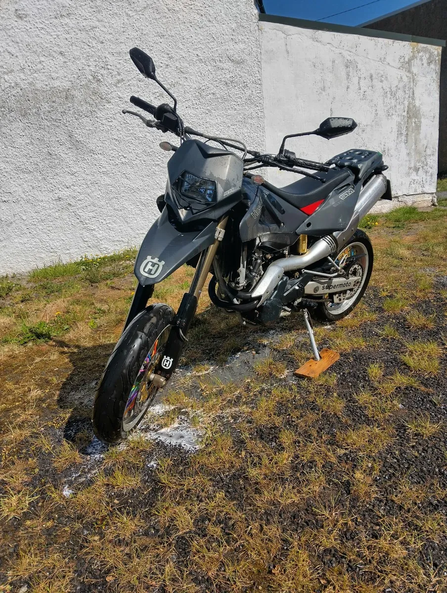Husqvarna Te610ie Supermoto - Image 1