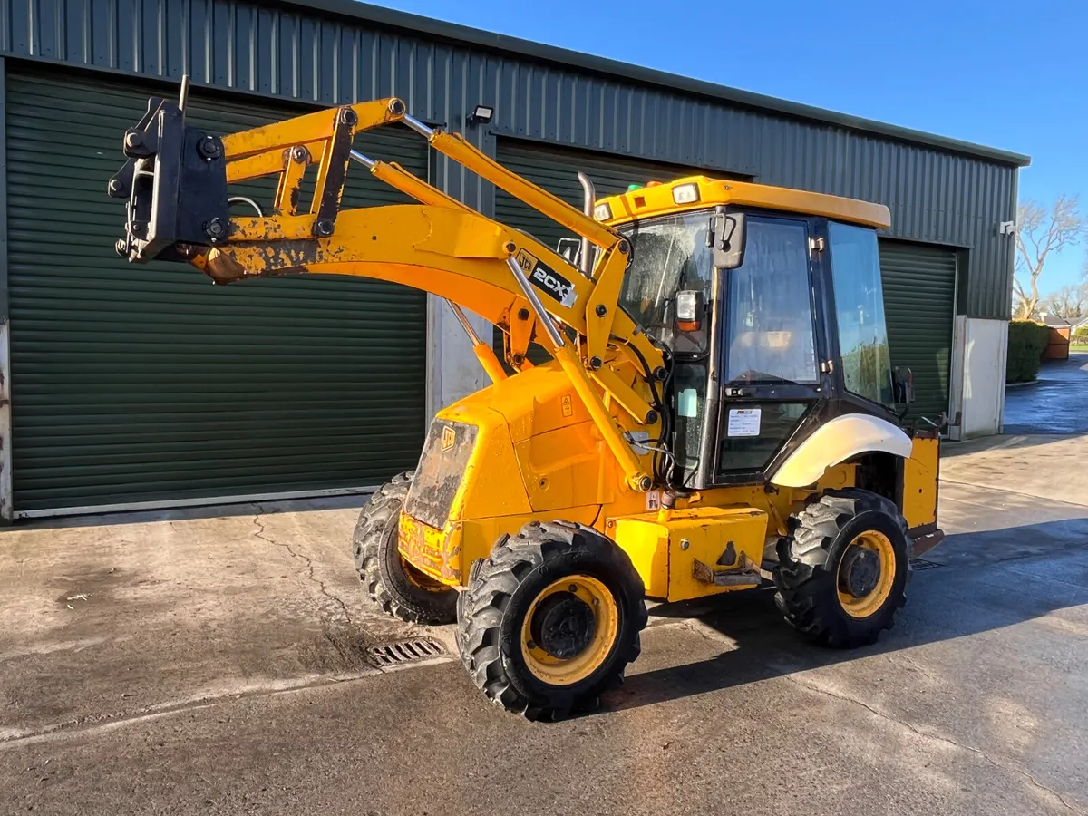 JCB 2CX - Image 1