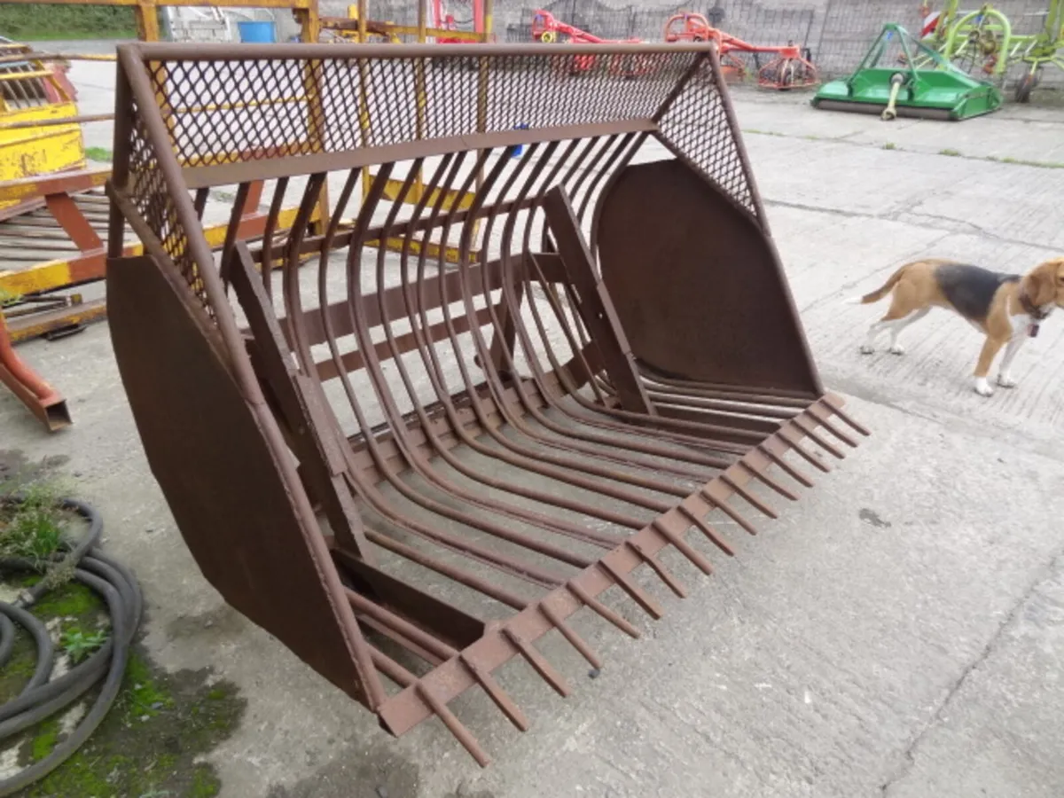 Root Riddle Beet Bucket - Image 1