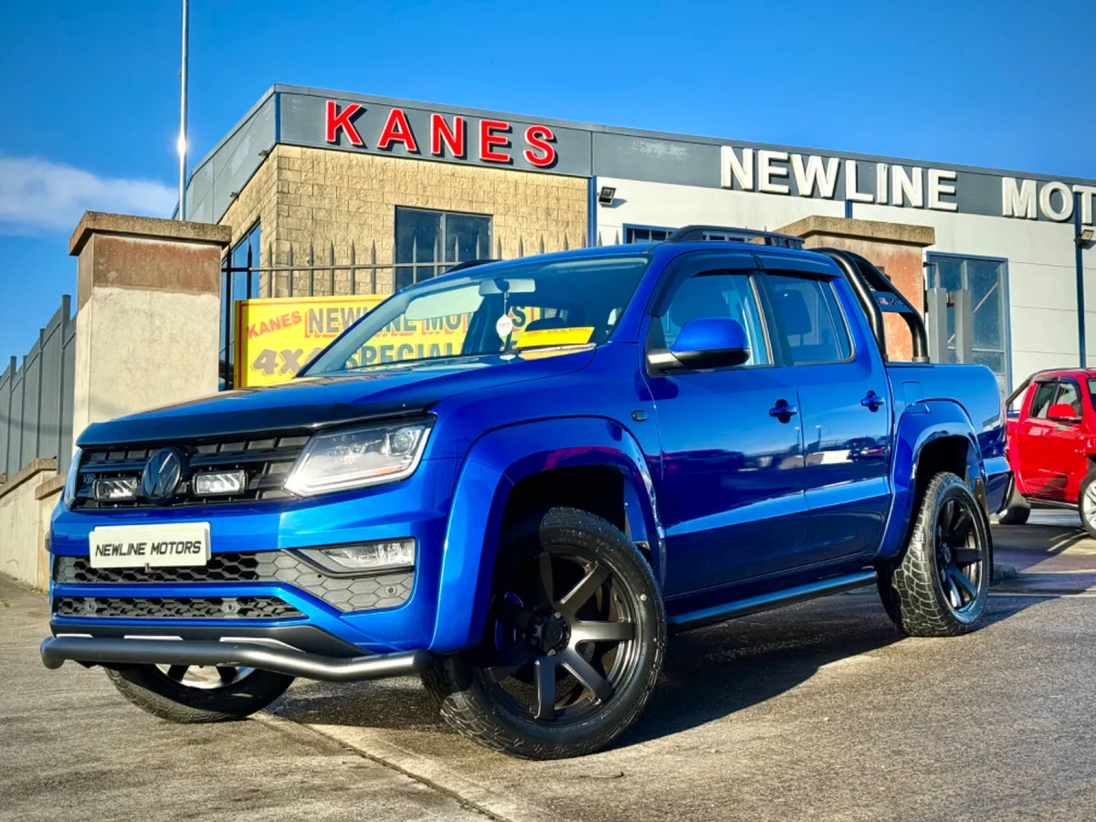 2021 Volkswagen Amarok Black edition!! 36K MILES!! - Image 3