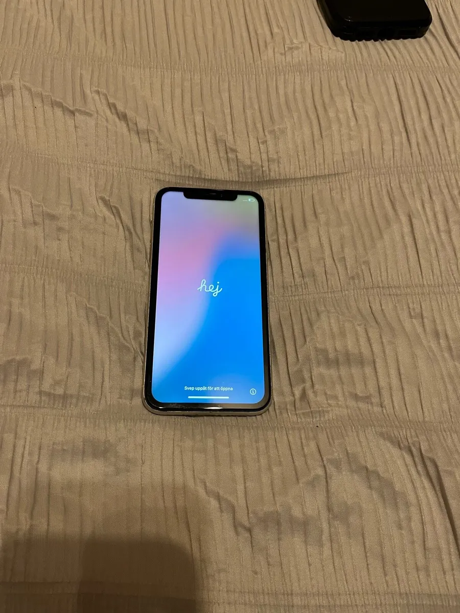 iPhone XR 128GB white - Image 2