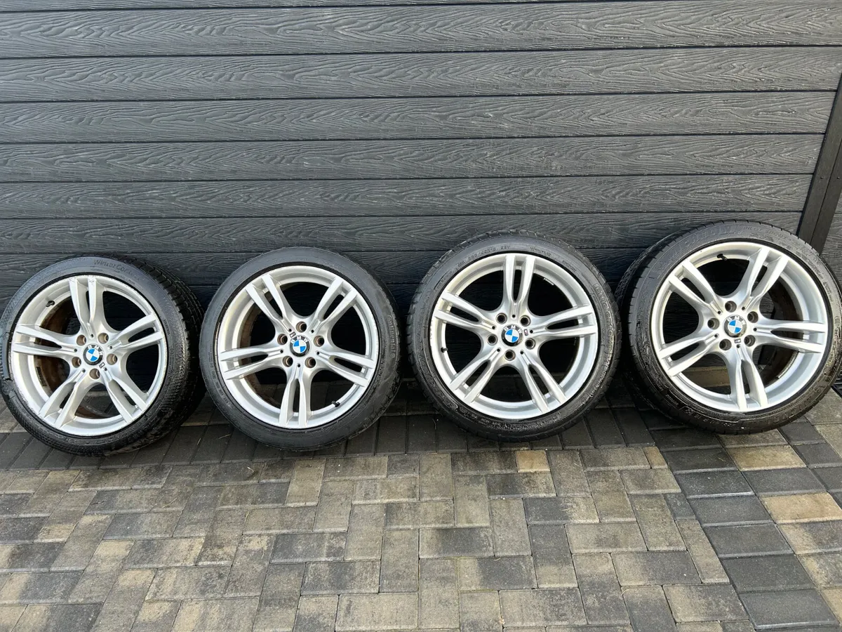 18” GENUINE BMW M-SPORT ALLOY WHEELS & TYRES - Image 2