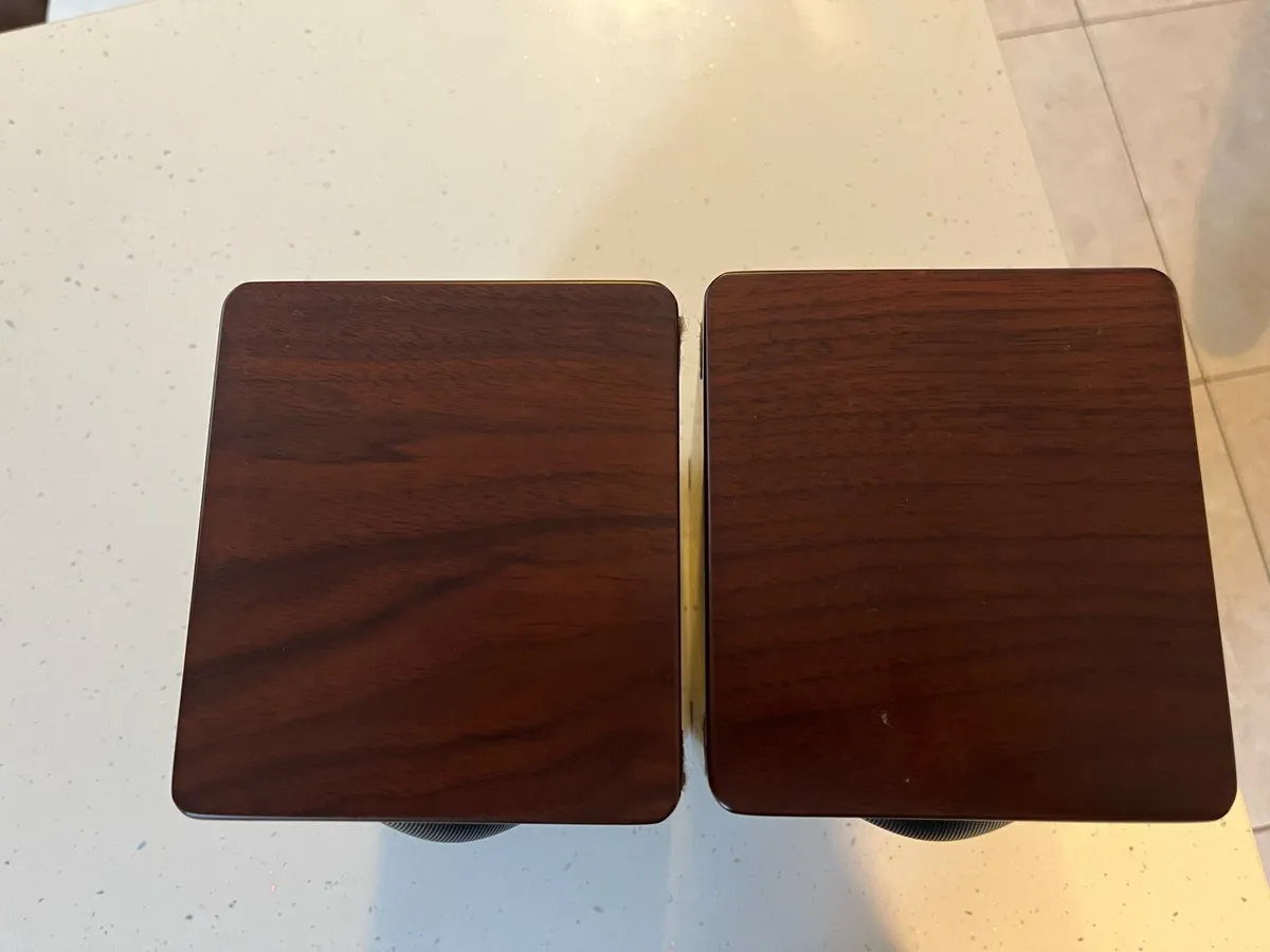 Monitor audio speakers - Image 2