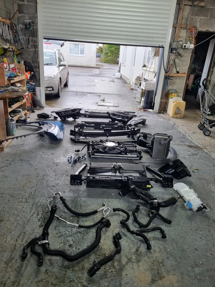 251/252 3008/5008 front - Image 2