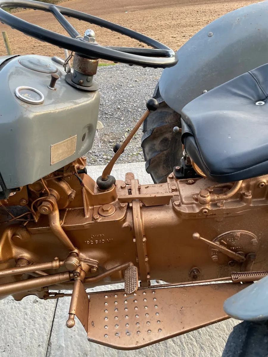 Massey Ferguson Gold Belly 35 - Image 4