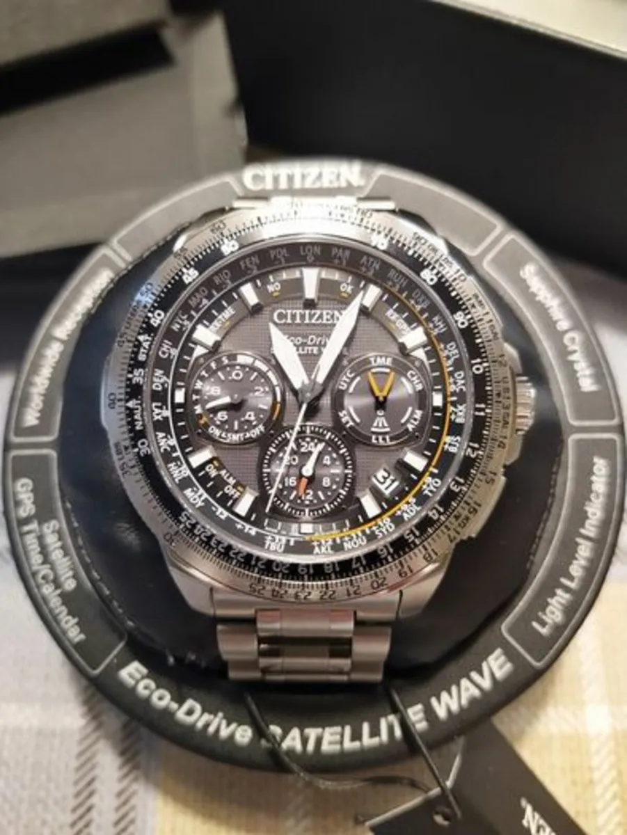 Citizen Satellite Wave CC9020-54E - Super Titanium - Image 1