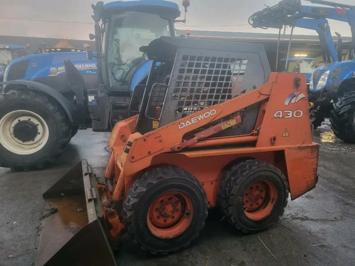 Daewoo 430 skid steer (no vat) - Image 3