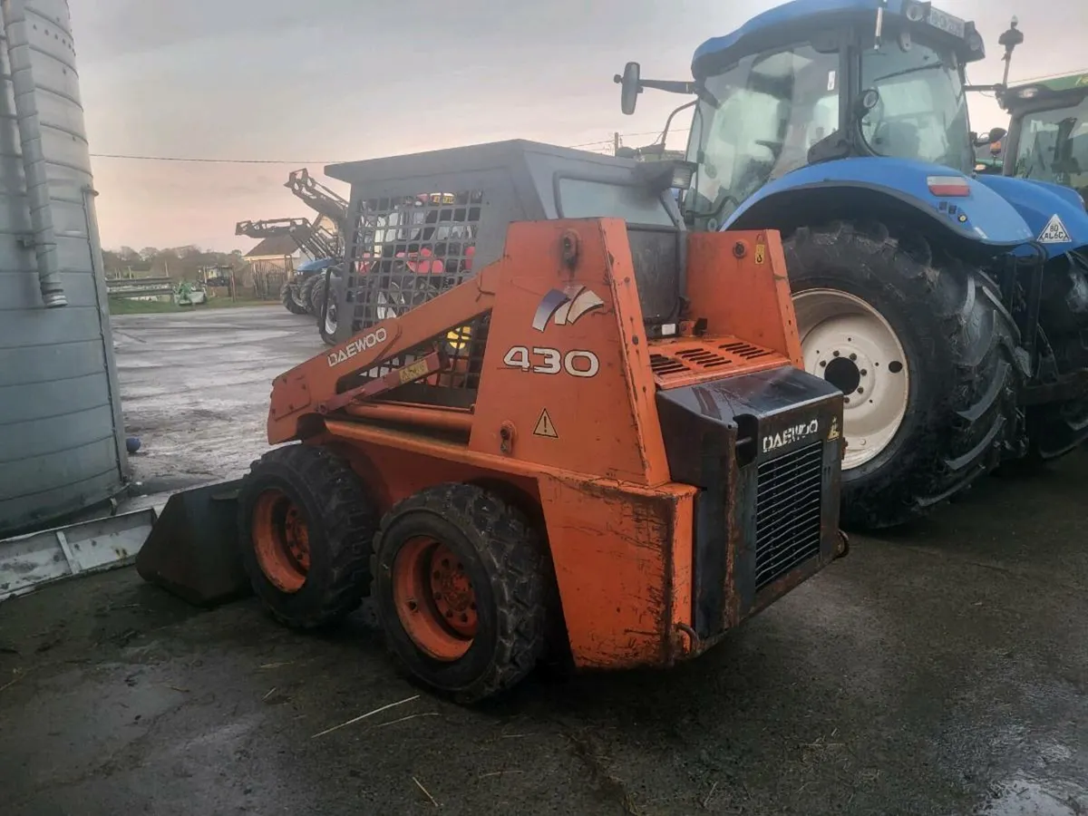 Daewoo 430 skid steer (no vat) - Image 4
