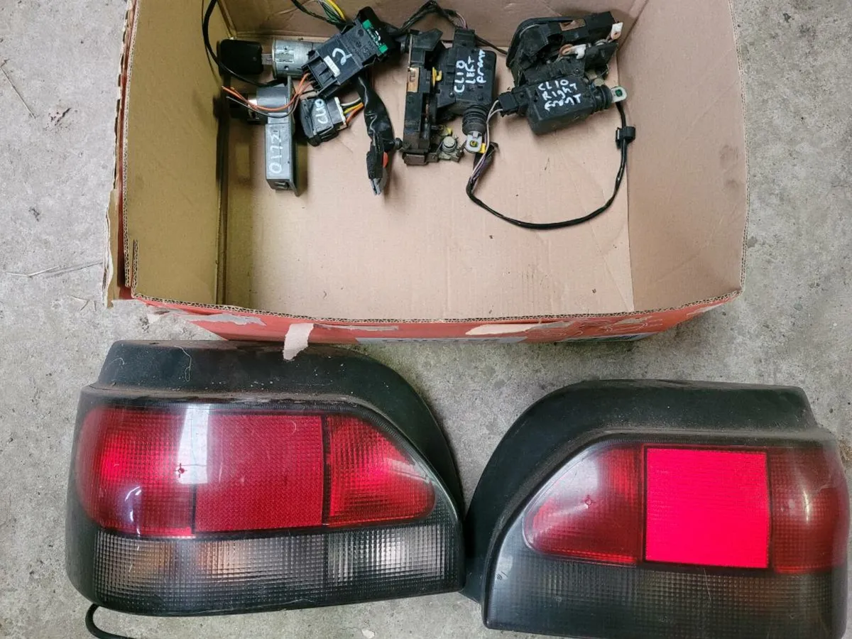 Renault Car Parts - Image 2