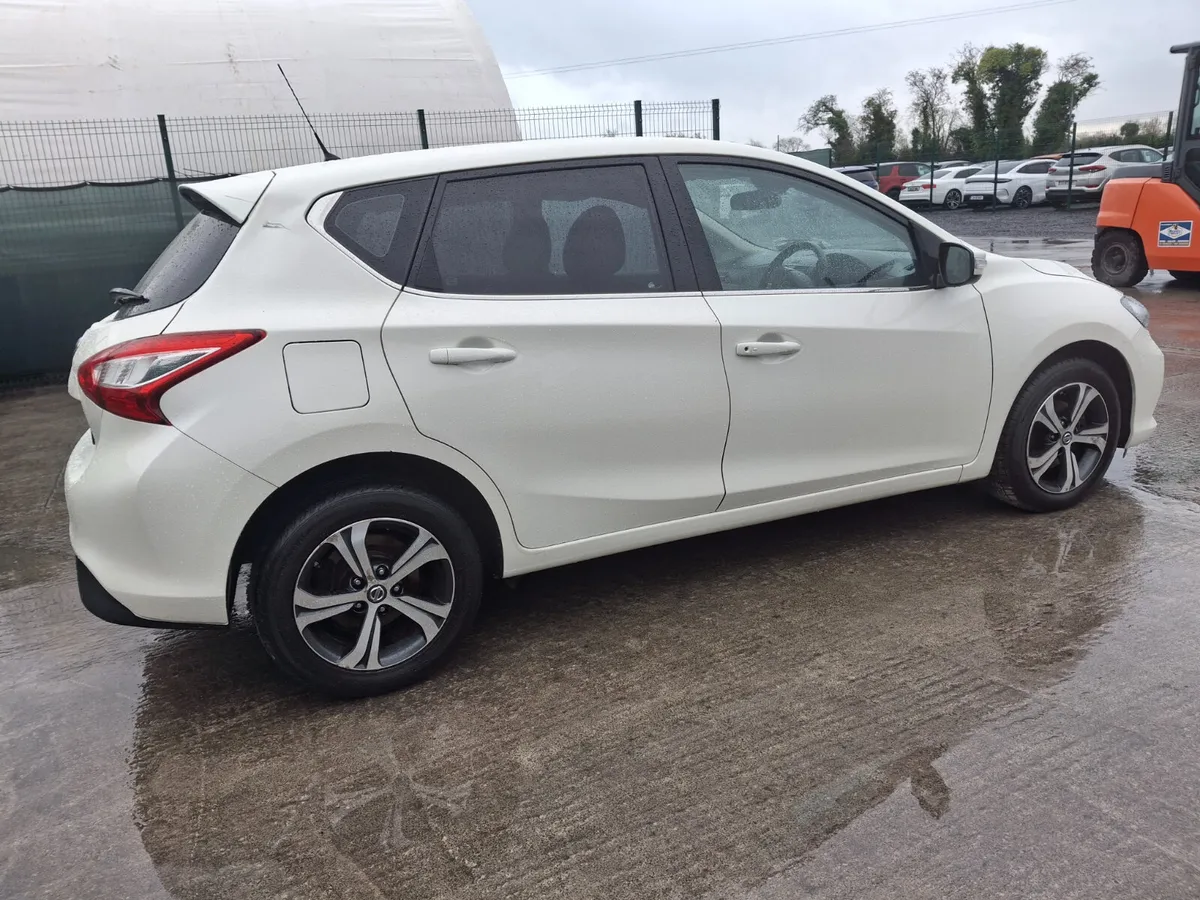 🚗 162 Nissan Pulsar  1.2 Petrol - Image 4
