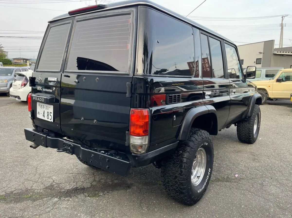 Land Cruiser 70 – Clean, Certified Deposit Secures - Image 3