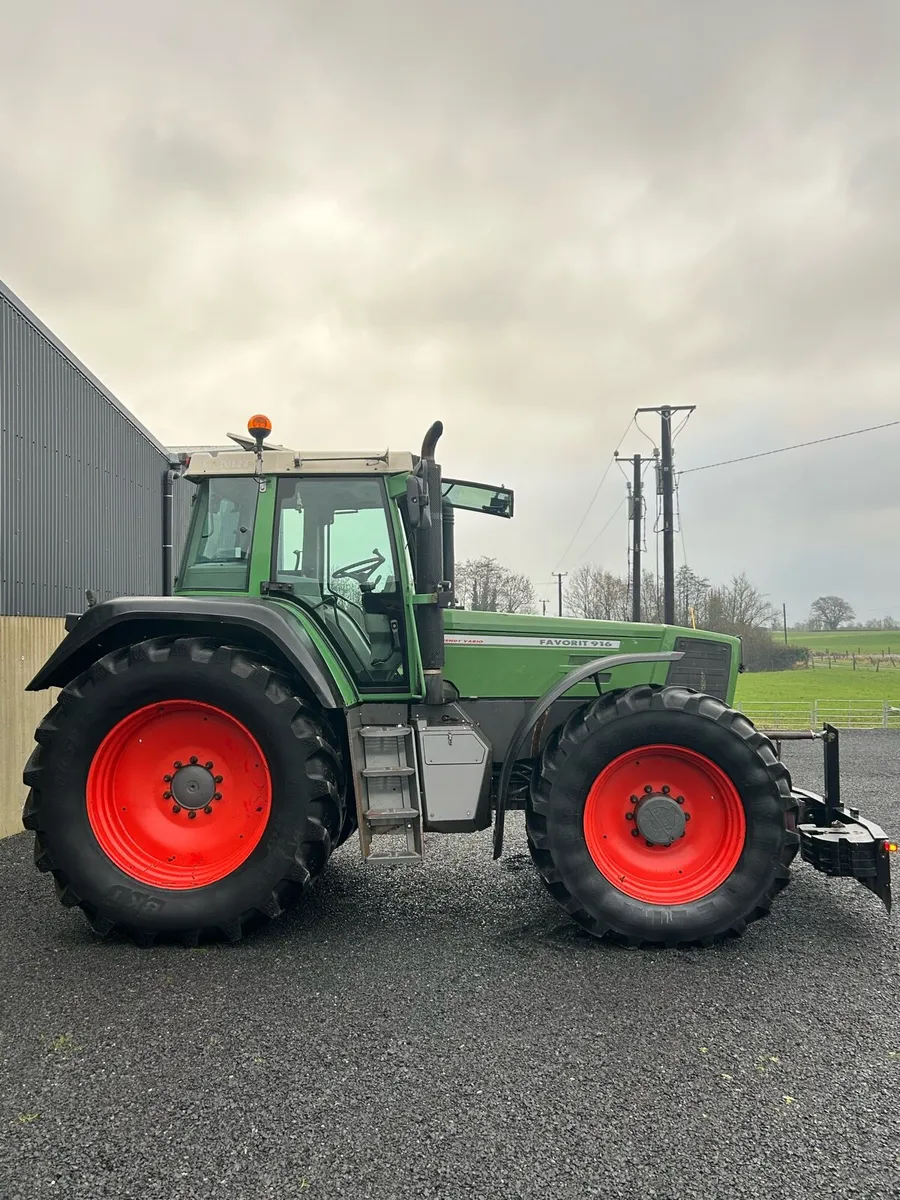 Fendt Favorit 916 Vario - Image 2