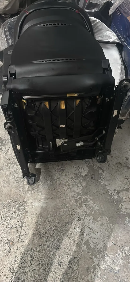 Recaro sport seats - Image 3