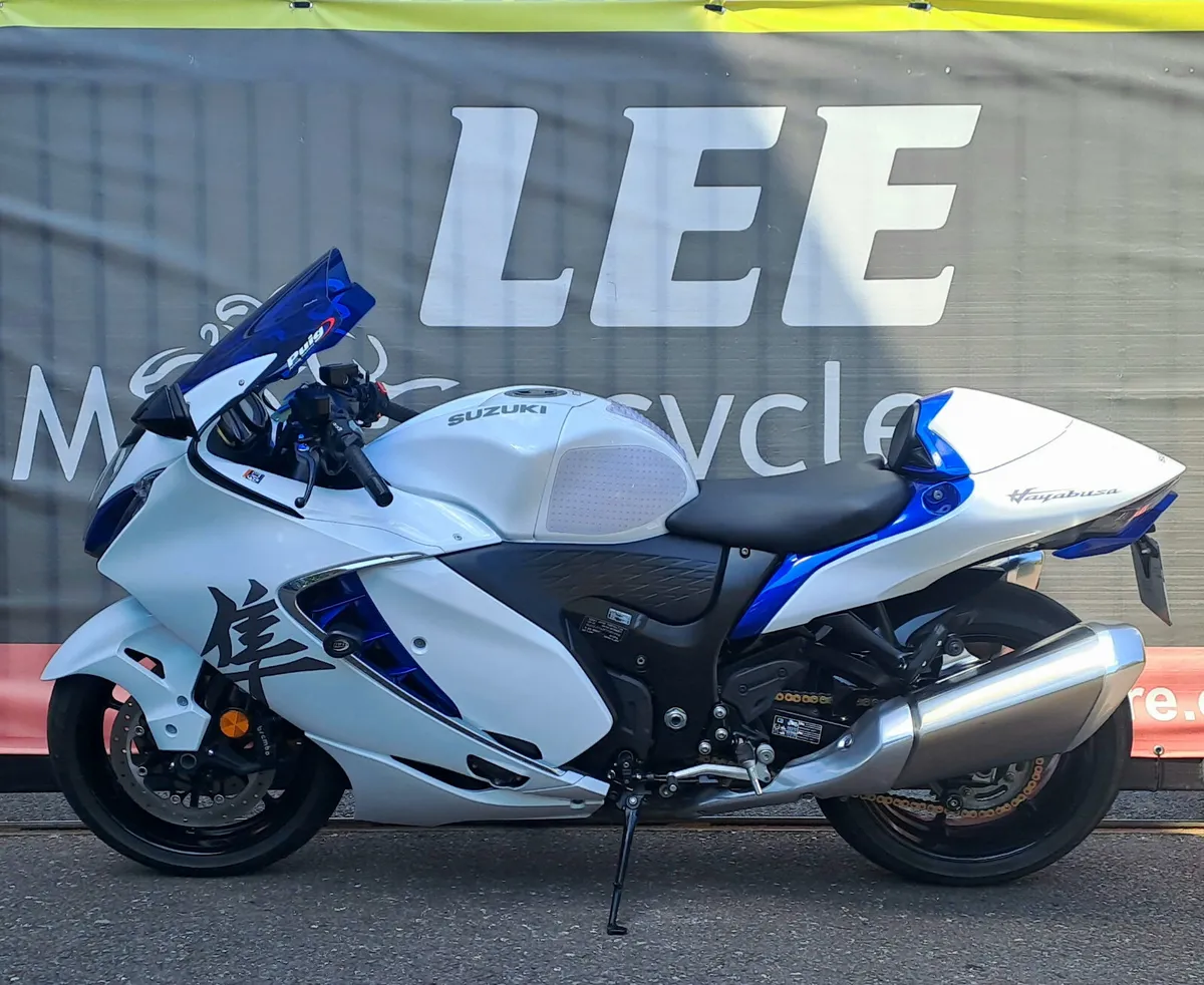 2023 SUZUKI GSX1300R HAYABUSA - Image 3