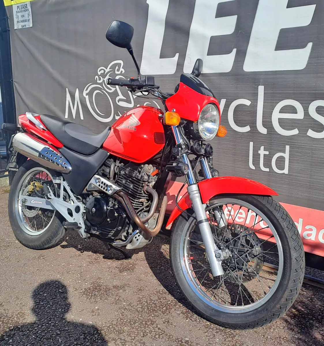 2000 HONDA SLR650 - Image 2