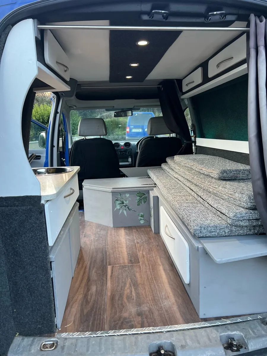 VW Caddy Camper - Image 2