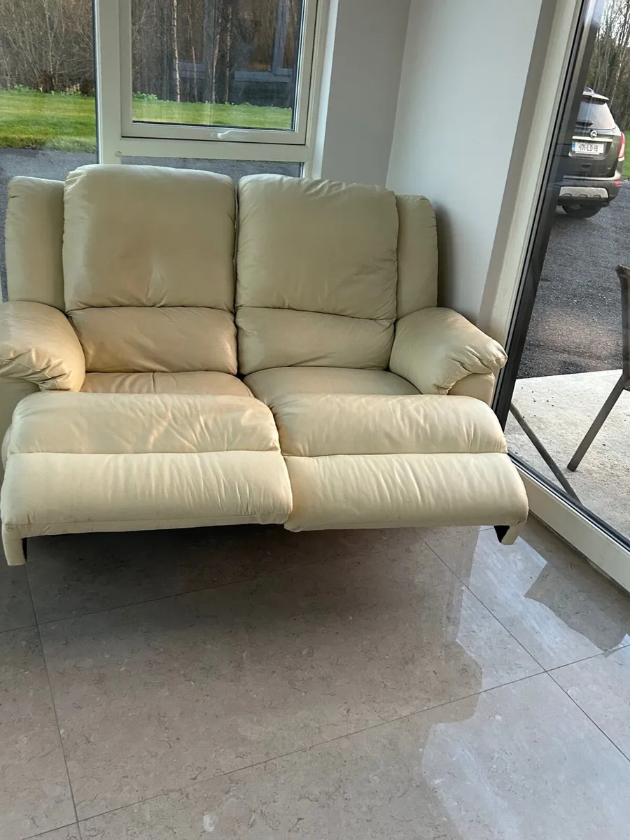 3 piece leather suite - Image 4