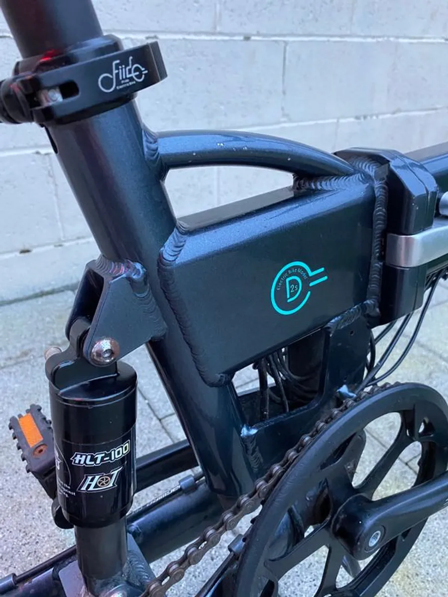Fiido D2S Folding Electric Bike - Image 3