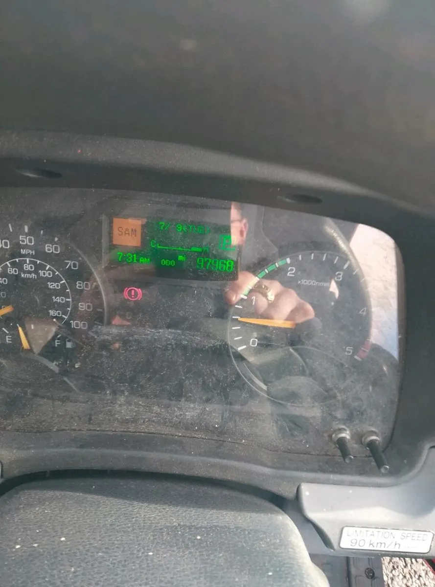 Mitsubishi fuso 7.5 ton tilt and slide NEW TEST - Image 4