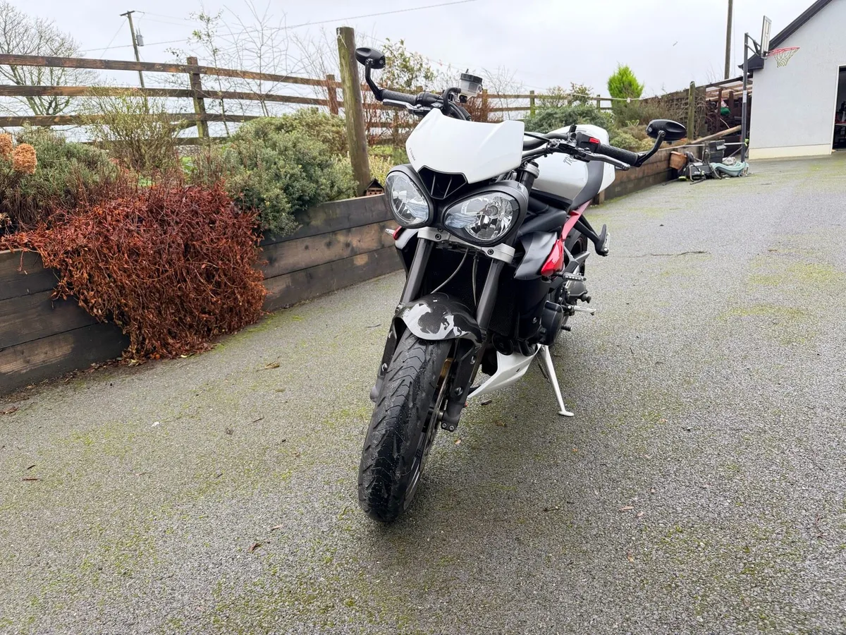 Triumph Street Triple 675R 2015 *PRICE DROP* - Image 1