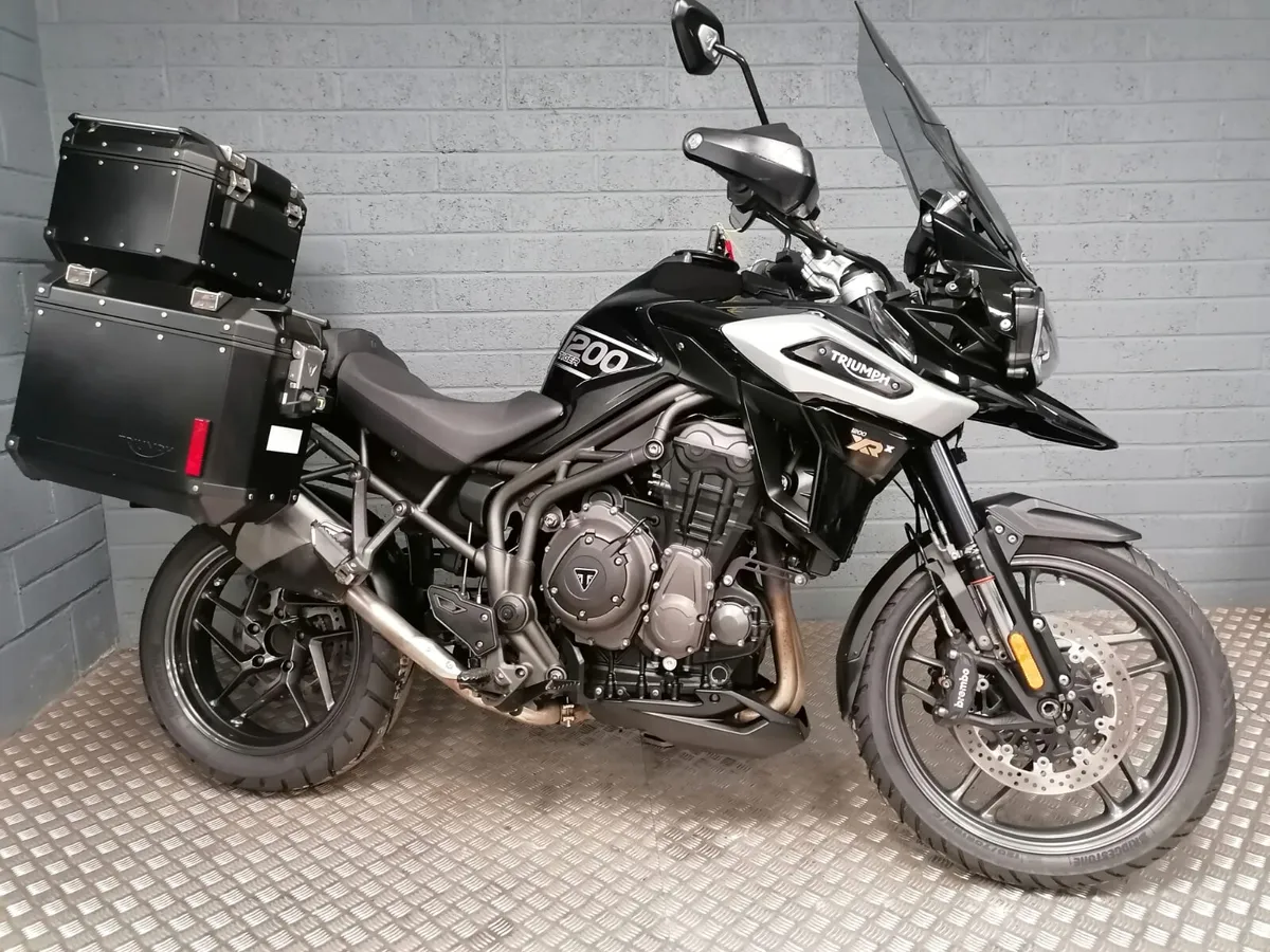 2018 TRIUMPH TIGER 1200 - Image 2
