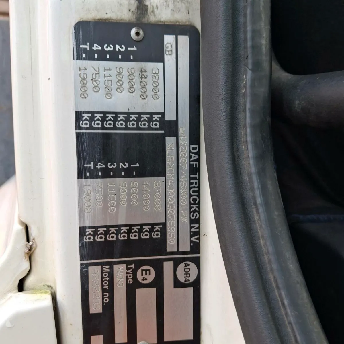 Daf CF beavertail plant lorry - Image 3