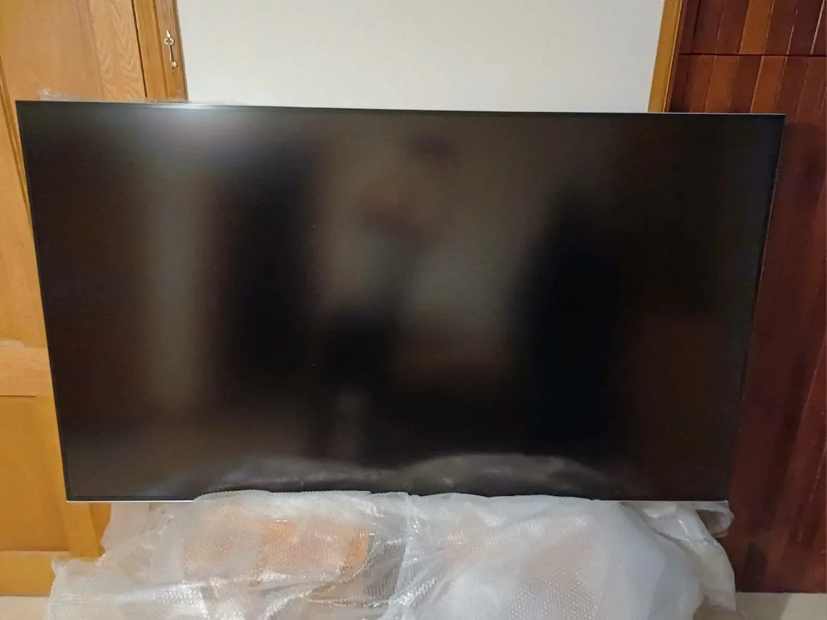 Samsung QM85N 85" LED 4K UHD TV - Image 4