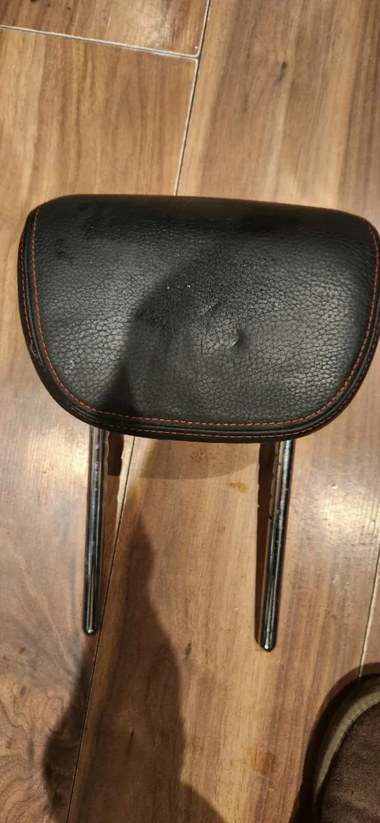 BMW black leather headrests, red trim - Image 3