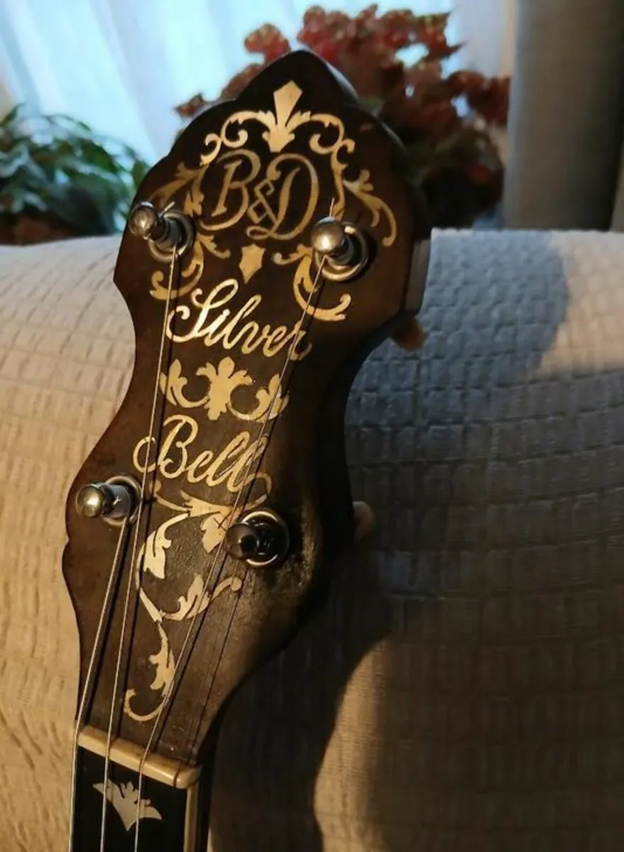 Bacon and Day Banjo (Silver Bell) - Image 1
